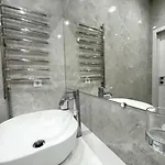 Apartment красивая в новом доме вблизи от моря! Odessa