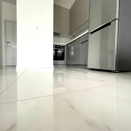 красивая в новом доме вблизи от моря! Apartment