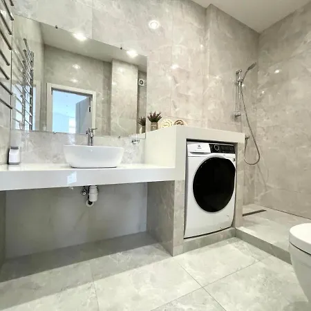 красивая в новом доме вблизи от моря! Apartment