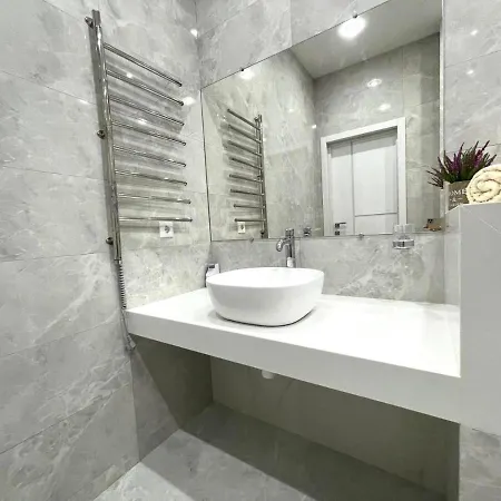 Apartment красивая в новом доме вблизи от моря! *