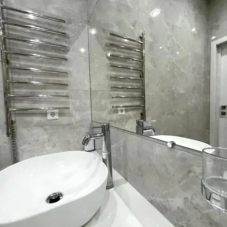 Apartment красивая в новом доме вблизи от моря! Odesa