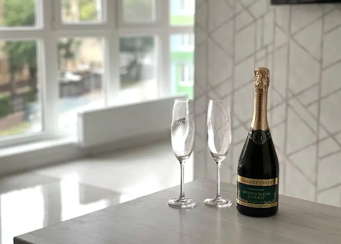 красивая в новом доме вблизи от моря! 敖德萨