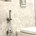 красивая в новом доме вблизи от моря!
