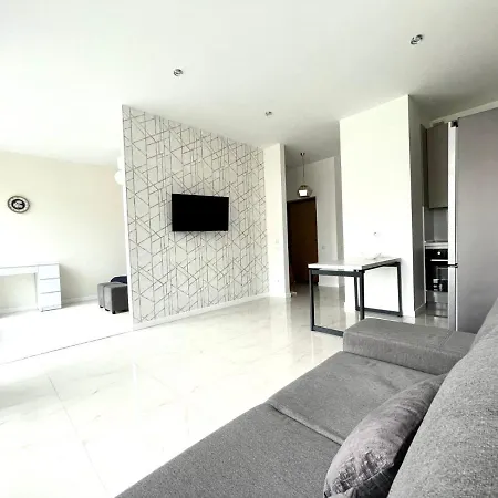 красивая в новом доме вблизи от моря! Appartement