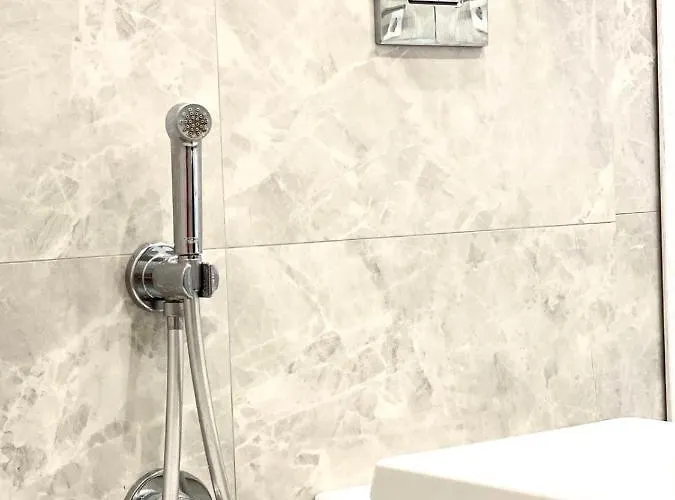 красивая в новом доме вблизи от моря!